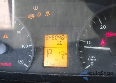 2015 Mercedes-Benz Sprinter 2500 High Roof из США, поврежденный, VIN WD3PE8DBXFP133420